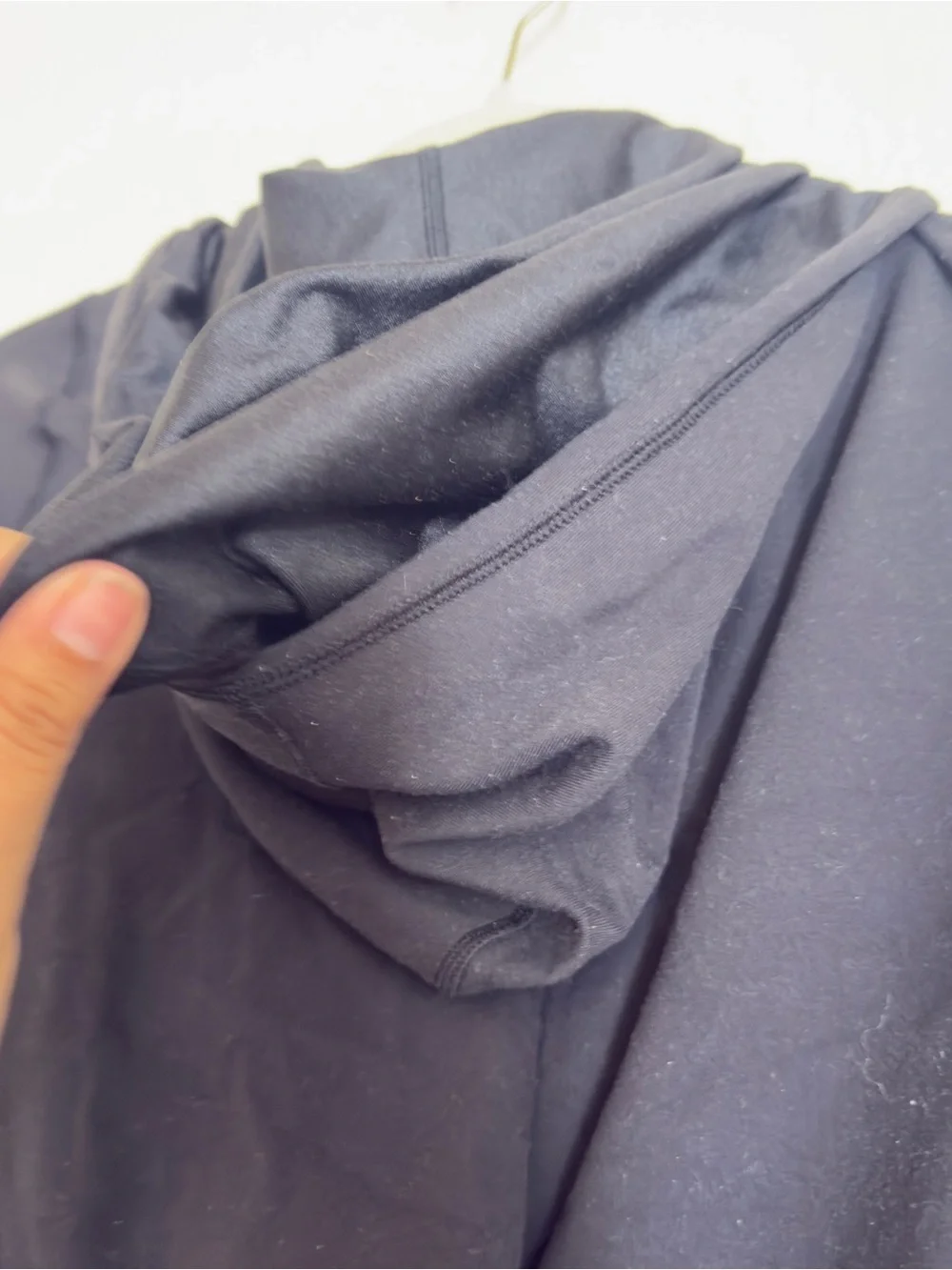 Lululemon Women's Namaskar 6 Black Zipup Hooded Jacket - Picture 7 of 8